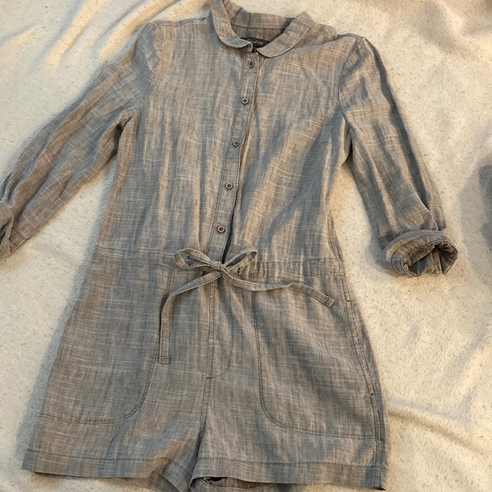 Anthropologie Grey linen romper